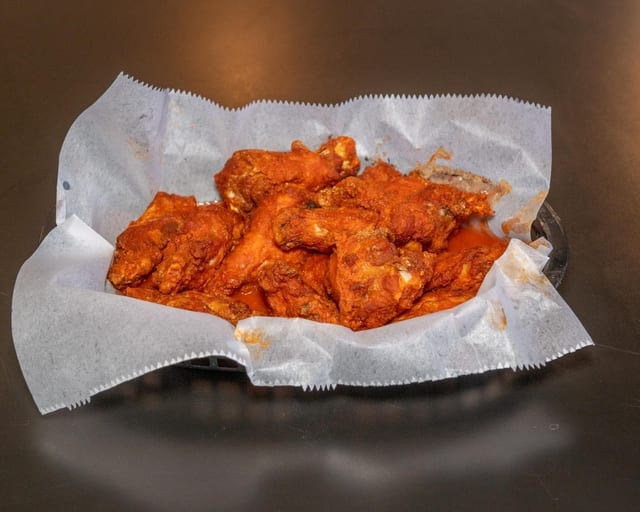 Bone-In Wings 6pc.